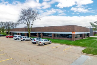 Urbandale, IA Flex - 11001-11071 Aurora Ave Urbandale, IA Flex - 11001-11071 Aurora Ave