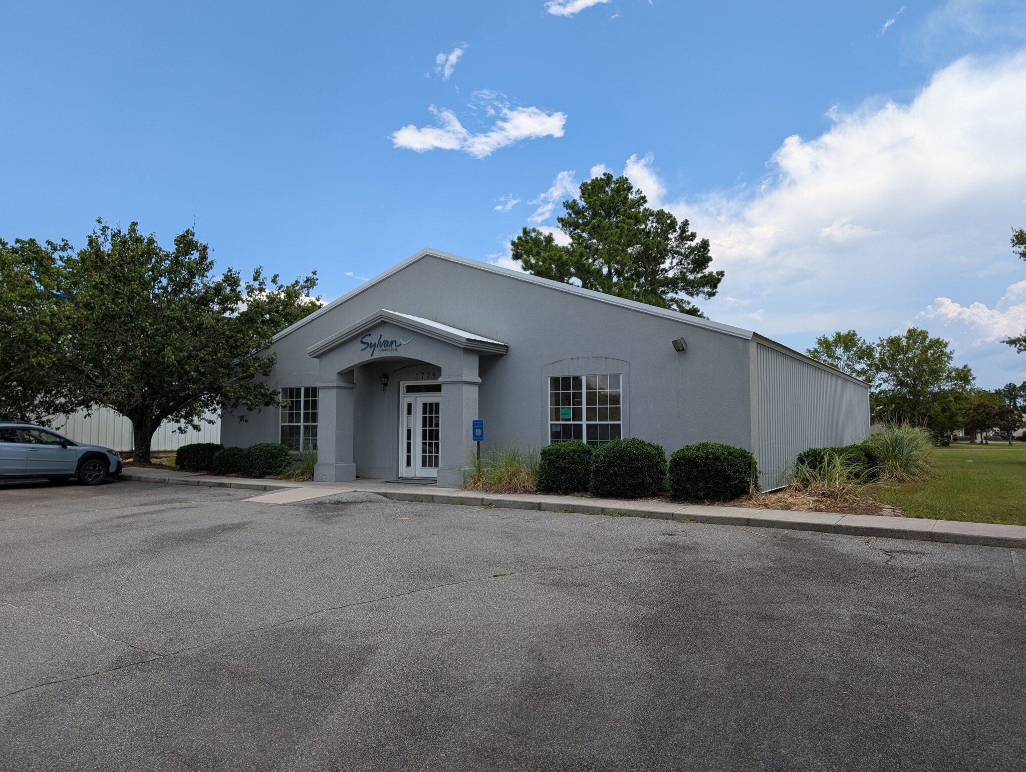 1709 River St, Valdosta, GA for Sale