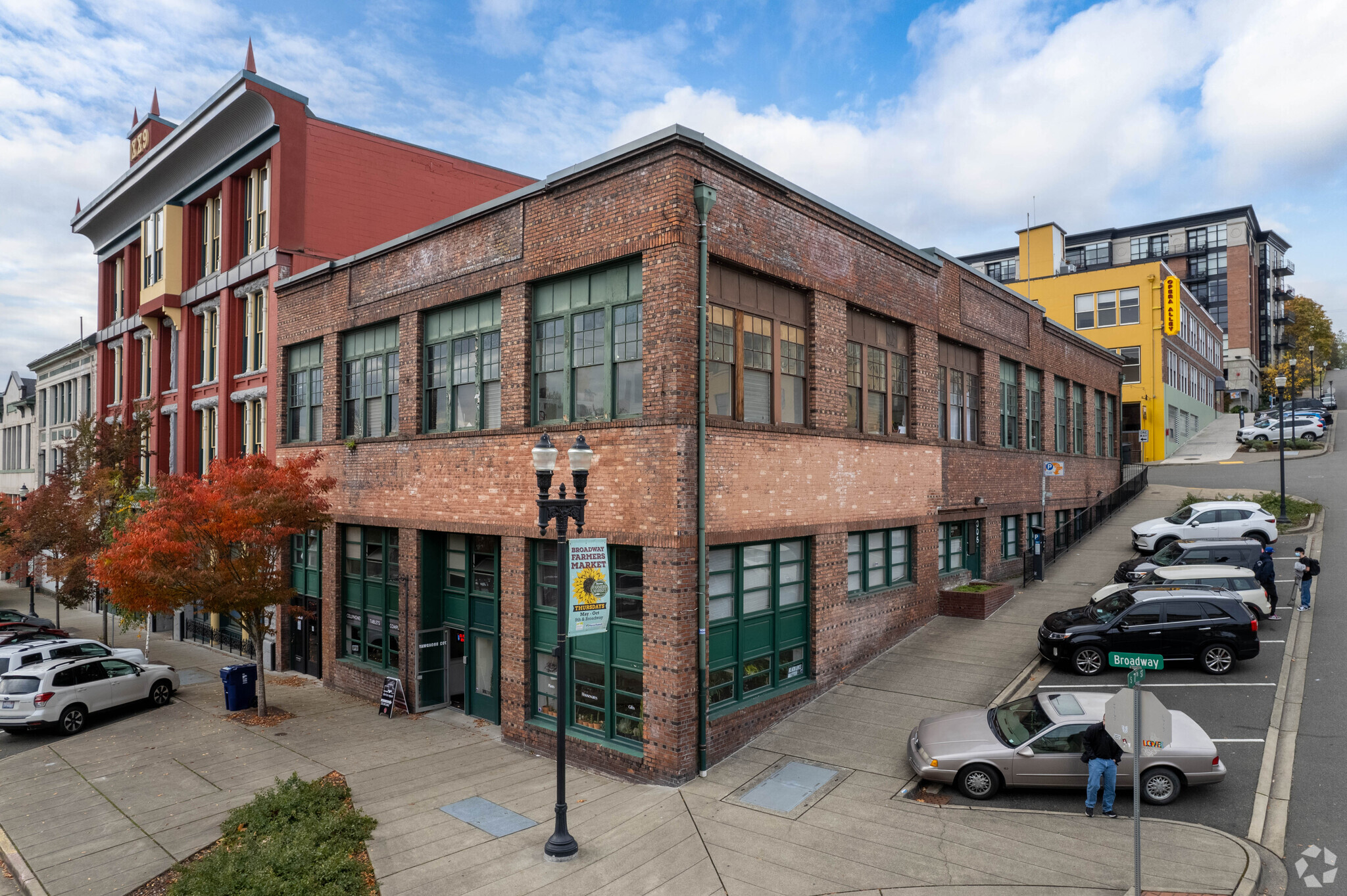 702 Broadway, Tacoma, WA for Sale