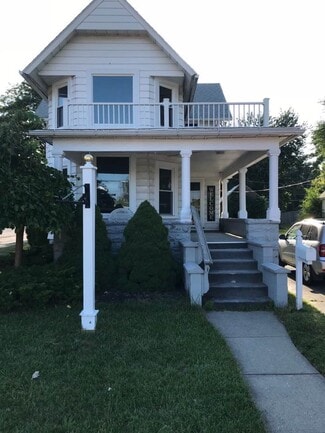 Romulus, MI Office/Residential - 11058 Shook Rd