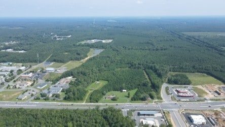8123 Ladysmith Rd, Ruther Glen, VA for Sale