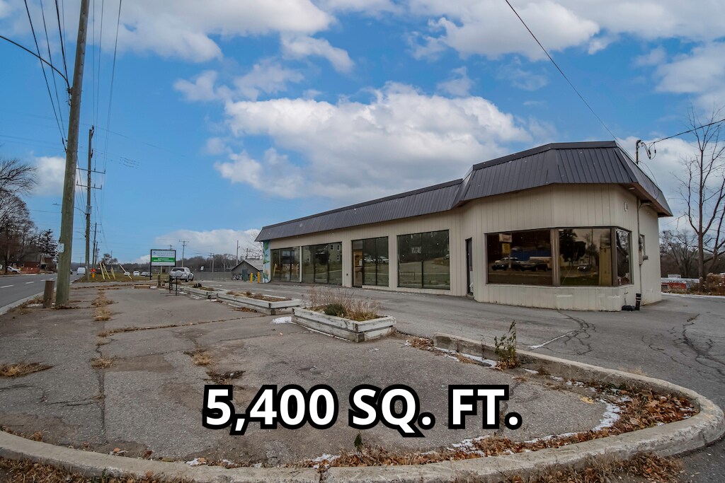 904 Water St, Peterborough, ON for Rent