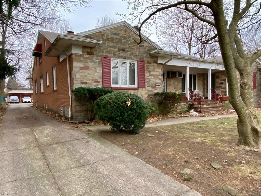 17506 Nottingham Rd, Cleveland, OH for Sale