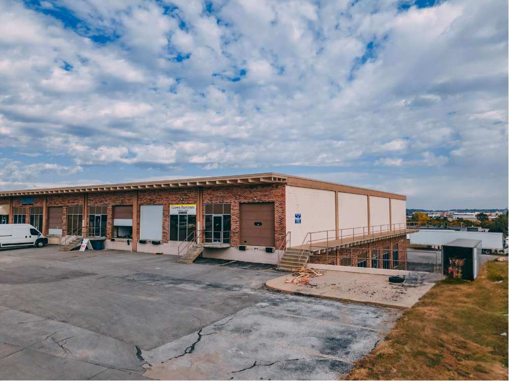 8918-8958 J St, Omaha, NE for Rent