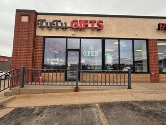 Dubuque, IA Retail - 806 Wacker Dr