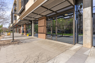 Phoenix, AZ Storefront Retail/Office - 100 W Portland St