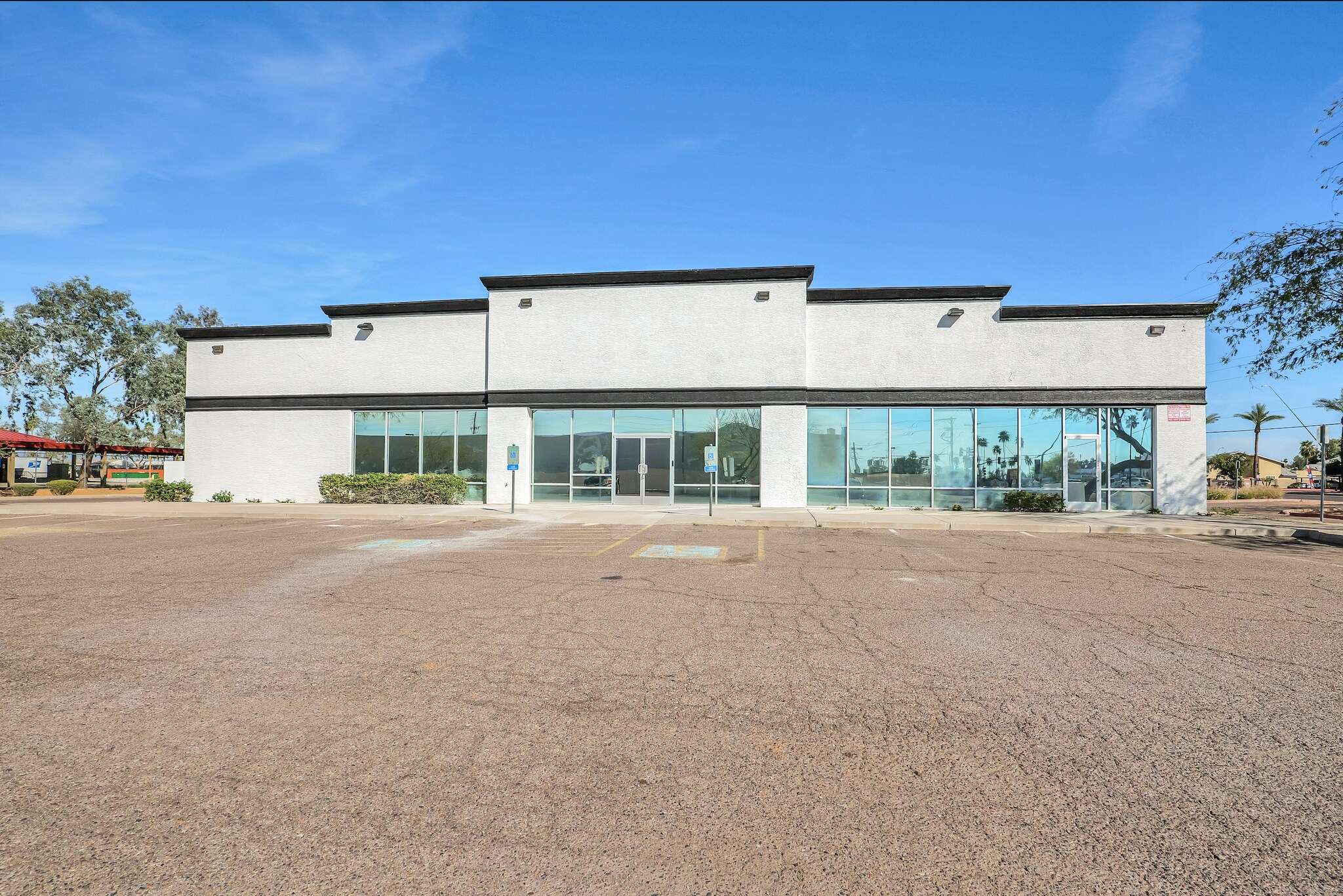 2820 E Broadway Rd, Mesa, AZ for Sale