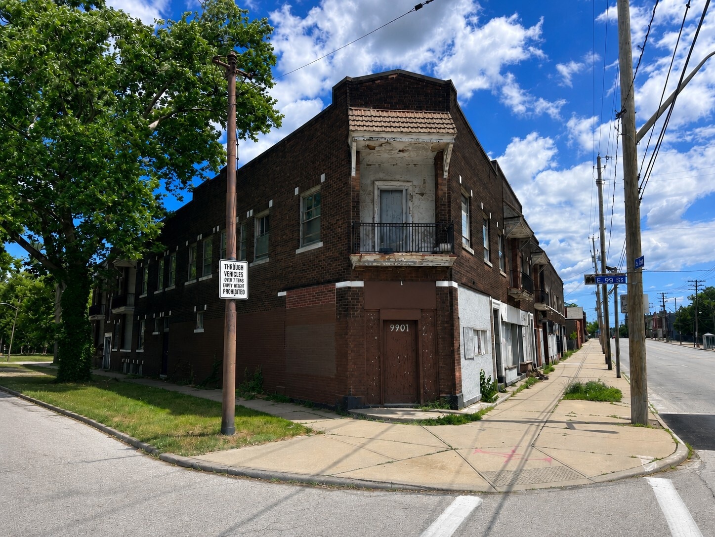 741 E 99th St, Cleveland, OH for Sale