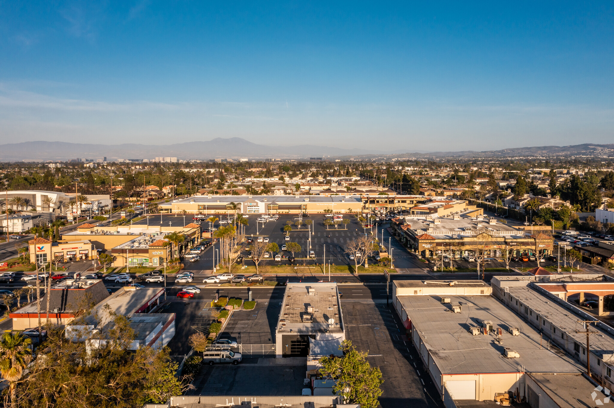 2200 Harbor Blvd, Costa Mesa, CA for Rent