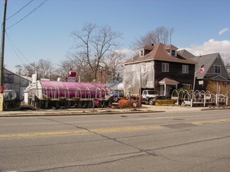 West Babylon, NY Garden Center - 164 Little East Neck Rd