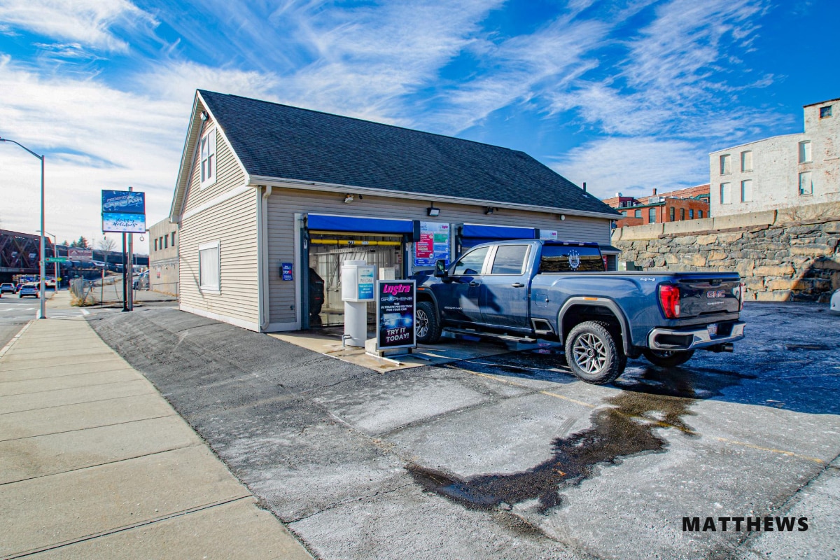 235 Southbridge St, Worcester, MA for Sale