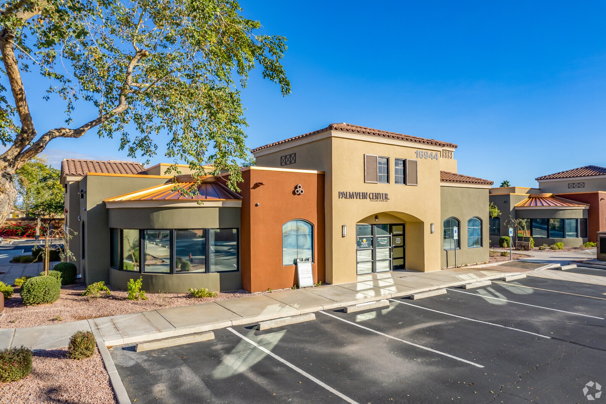 16944 W Bell Rd, Surprise, AZ for Sale