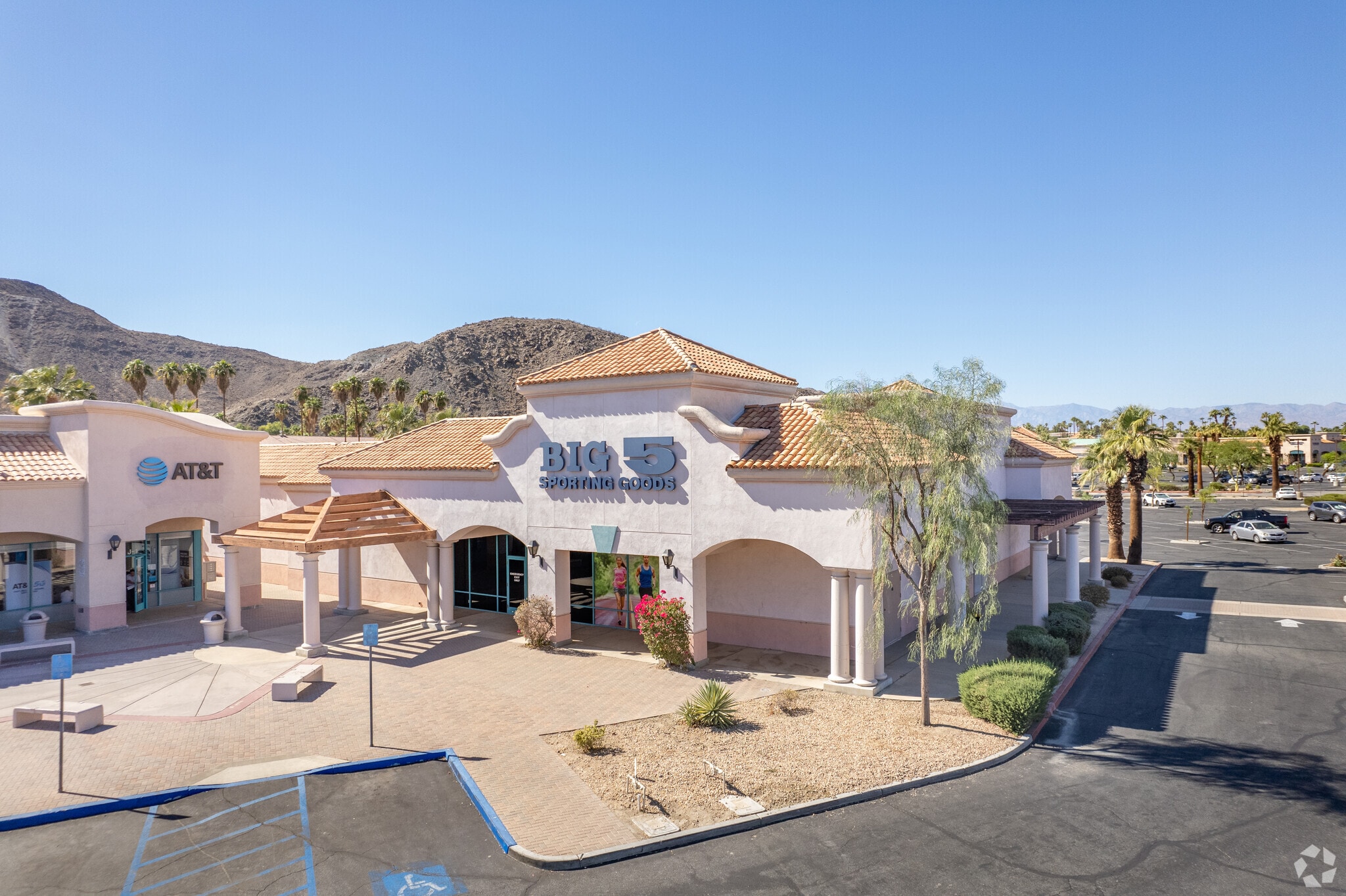 72284 Highway 111, Palm Desert, CA for Rent