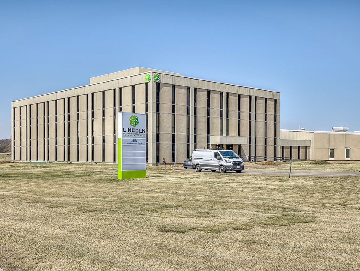 406 US Highway 60, Bartlesville, OK for Rent