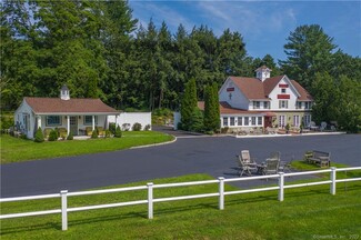 Redding, CT Storefront Retail/Residential - 4 Long Ridge Rd