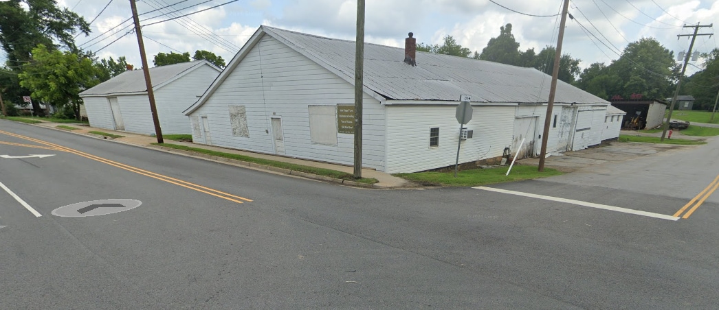 1220 Main St, Victoria, VA for Sale