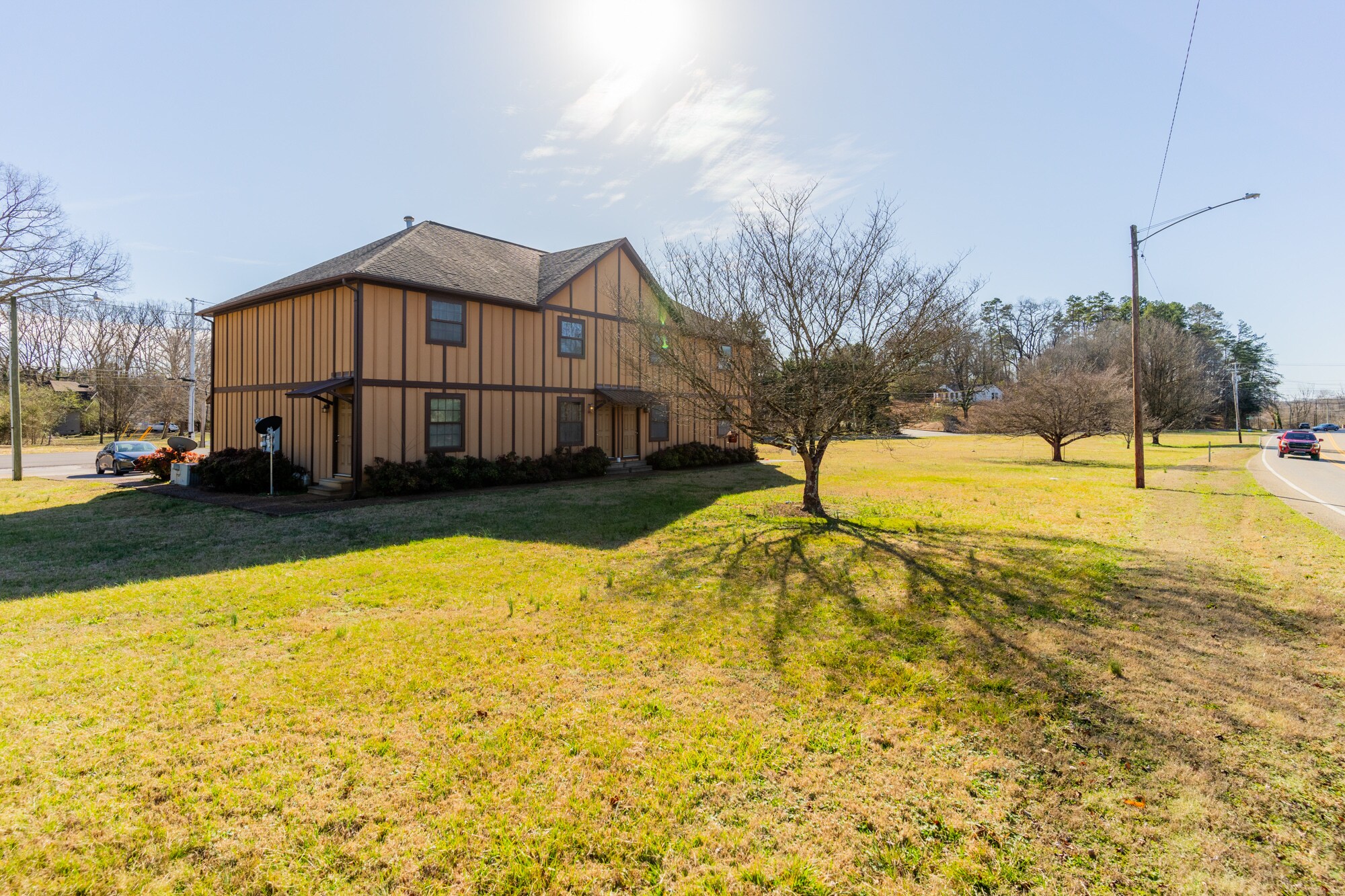 2133 W Madison Ave, Athens, TN for Sale