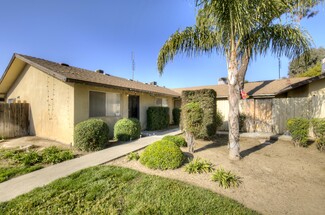 Clovis, CA Apartments - 1136 Sylmar Ave