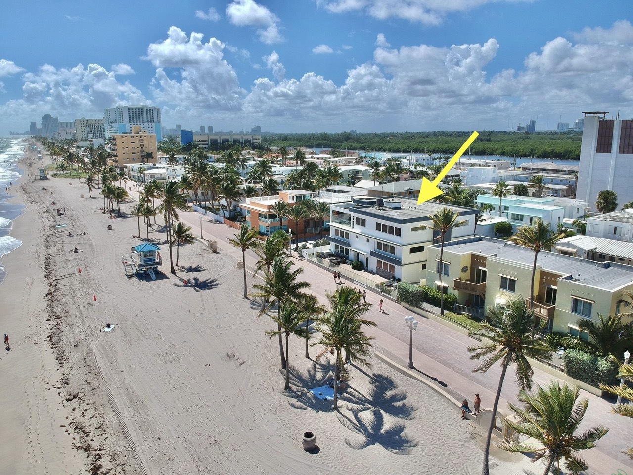 2203 N Surf Rd, Hollywood, FL for Sale