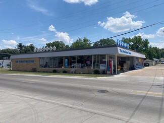 Burlington, IA Storefront Retail/Office - 209 Harrison Ave