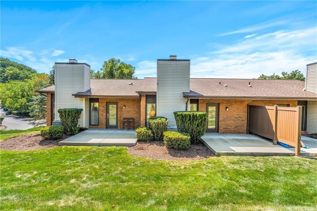 2006-2007 Kinvara Dr, Pittsburgh, PA for Sale