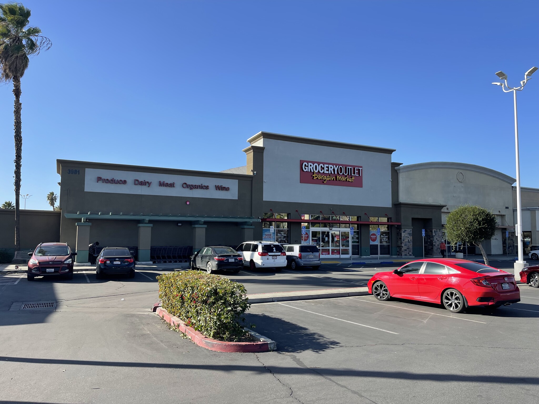 3849-4033 SW Chicago Ave, Riverside, CA for Rent