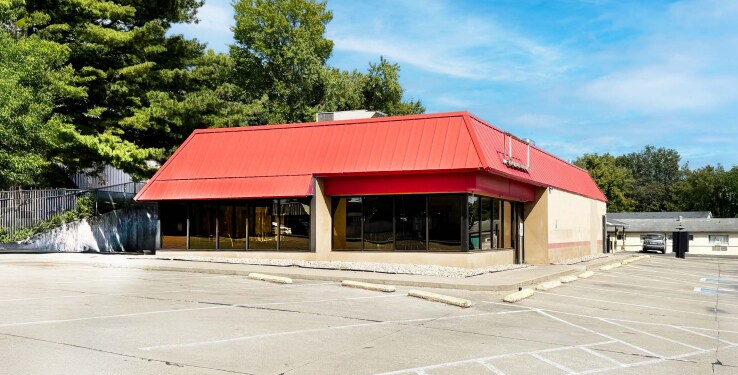 140 E Vienna St, Anna, IL for Sale