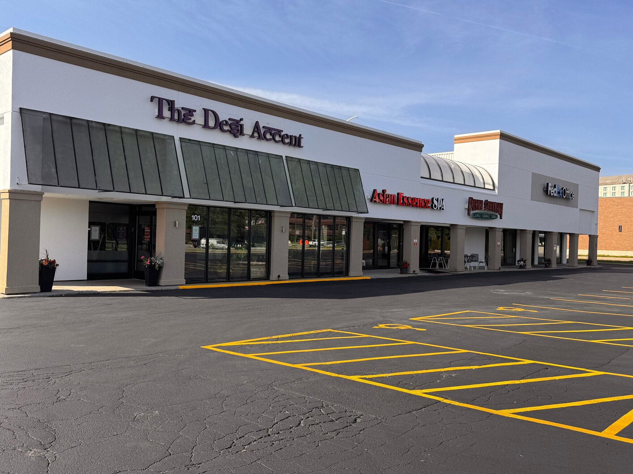 801 E Butterfield Rd, Lombard, IL for Rent