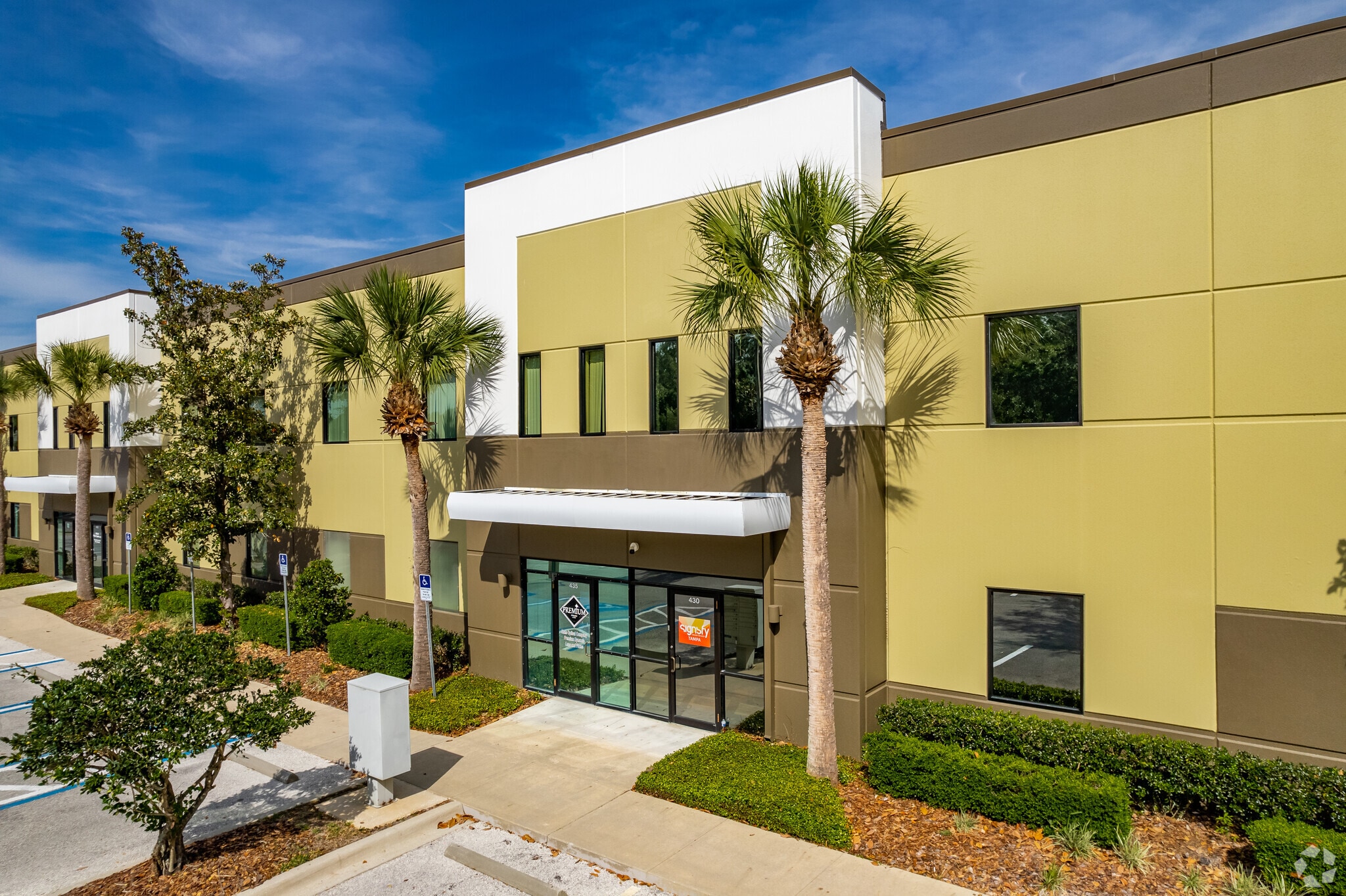 640 Brooker Creek Blvd, Oldsmar, FL for Sale