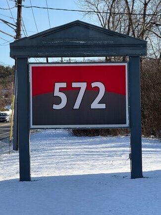 Rensselaer, NY Flex - 572 3rd Ave Ext Rensselaer, NY Flex - 572 3rd Ave Ext