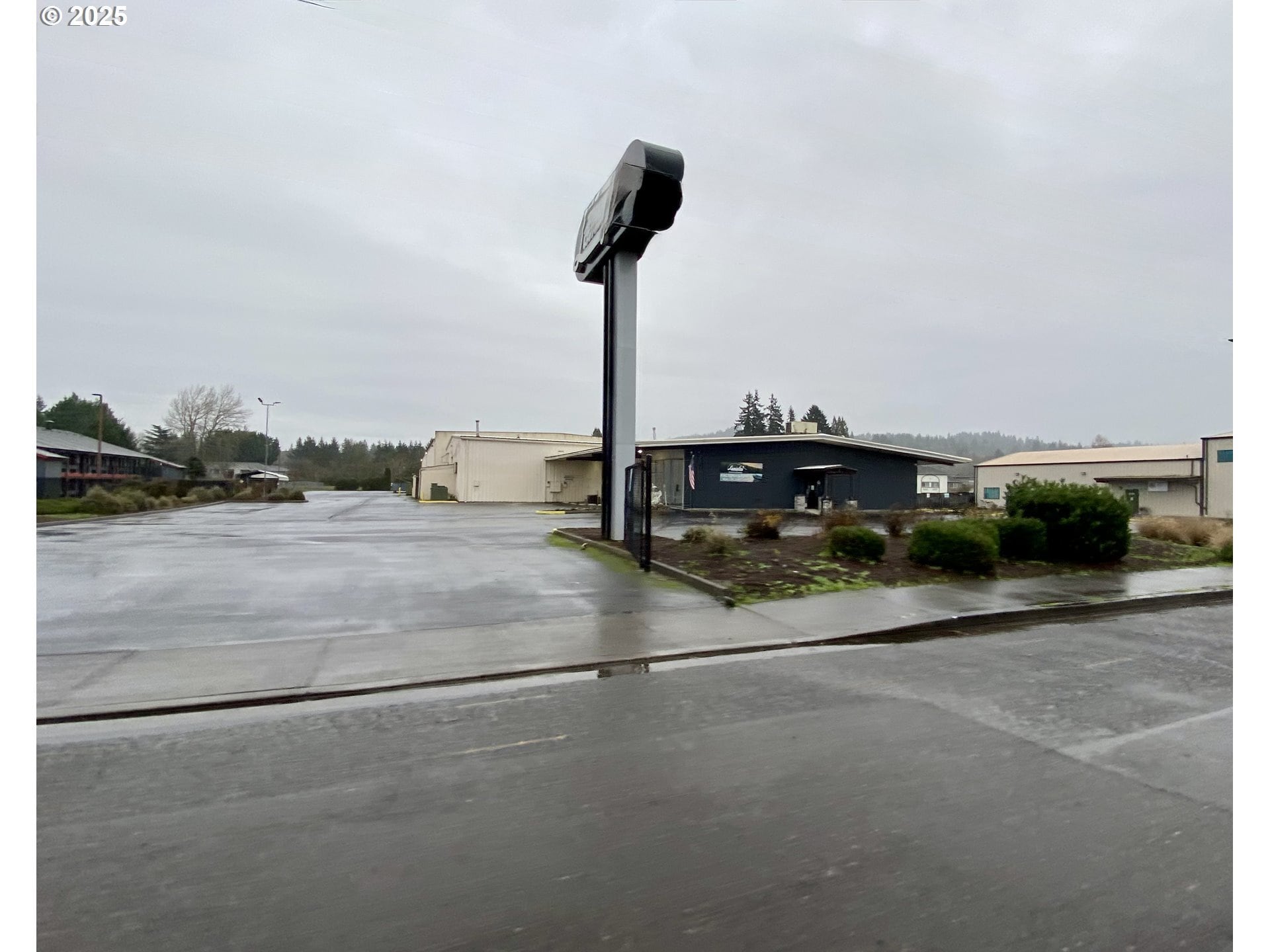 1400 Atlantic Ave, Woodland, WA for Sale