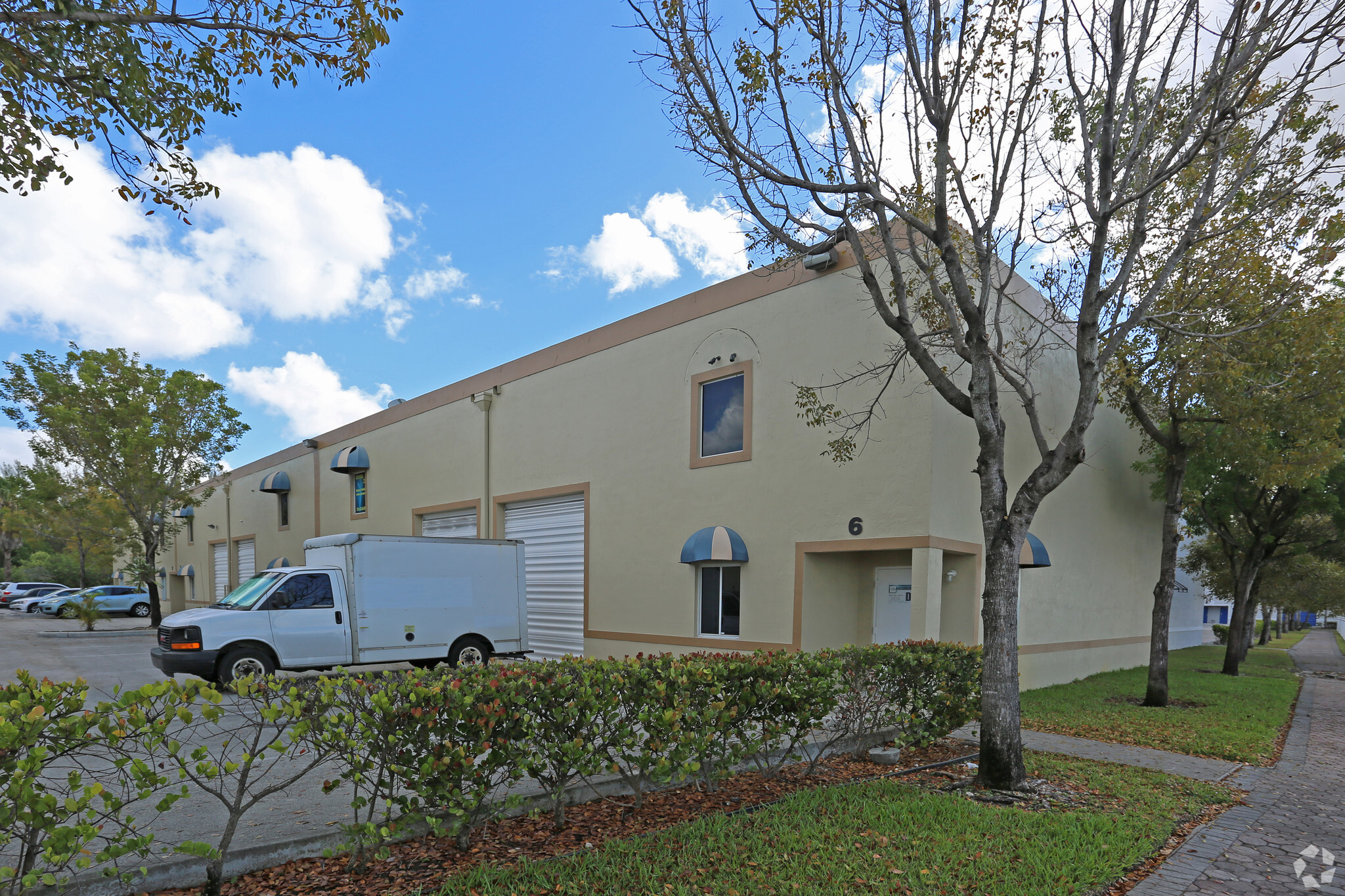 10810 NW 138th St, Hialeah, FL for Sale