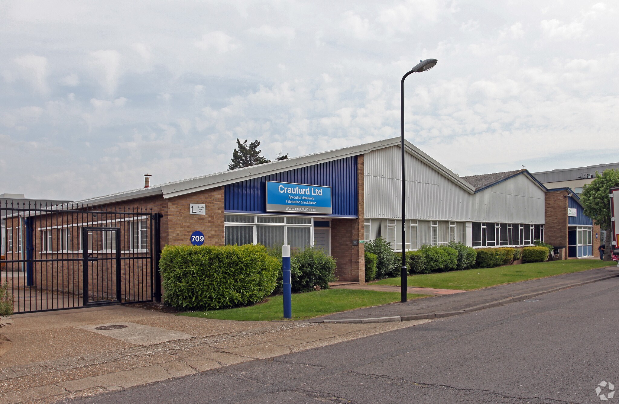 708 Banbury Ave, Slough, BKS for Rent