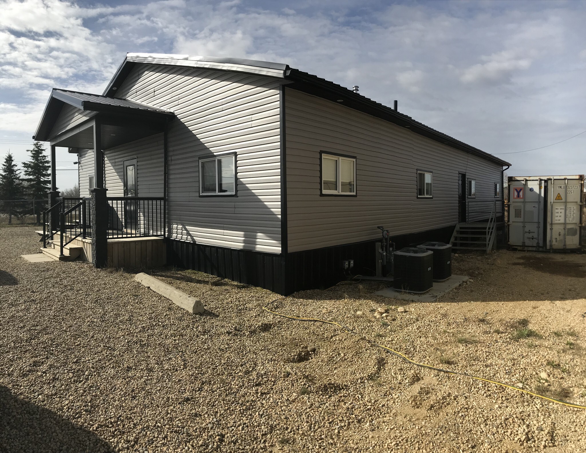 4212 Hewlett Dr, Red Deer County, AB for Sale