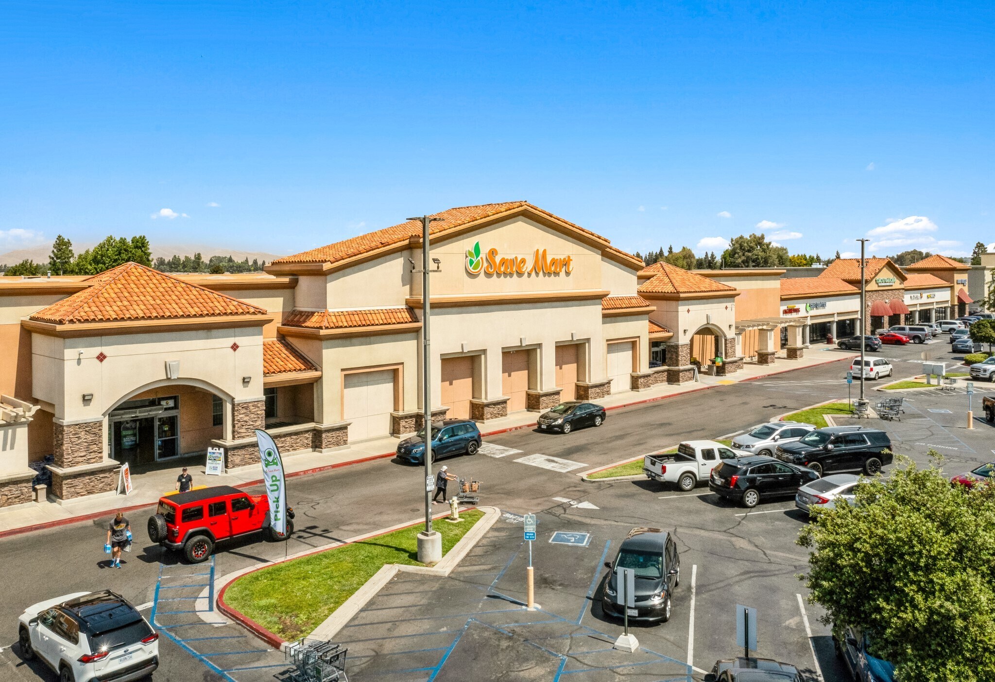 1805 Herndon Ave, Clovis, CA for Rent