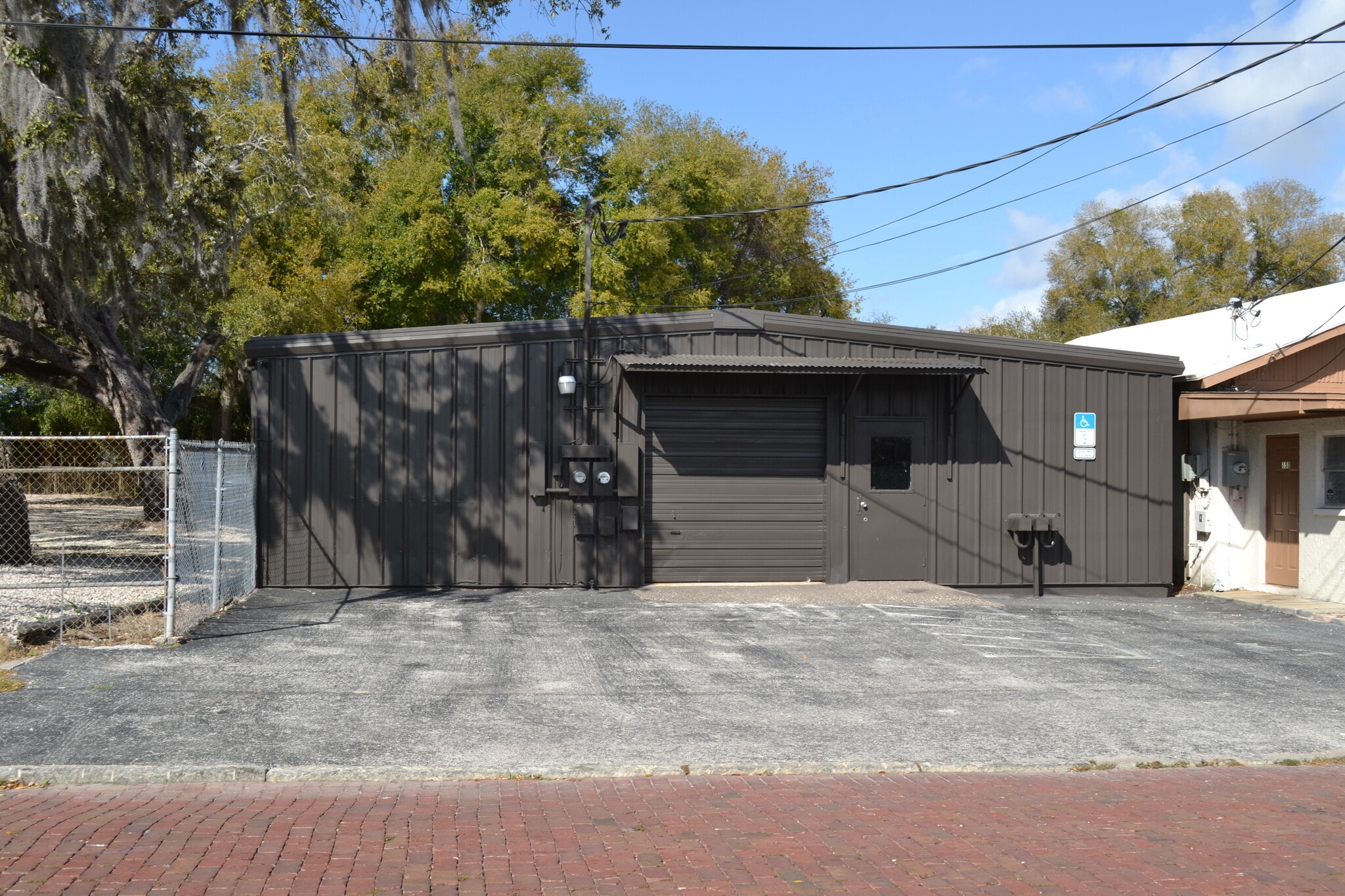 147 Oakwood St, Tarpon Springs, FL for Rent
