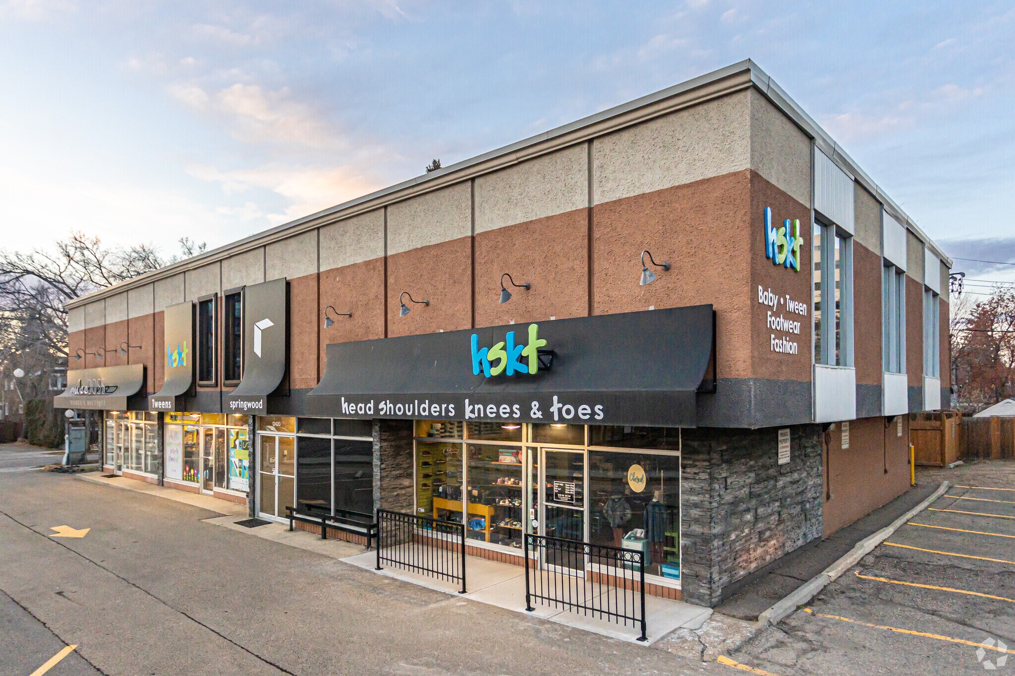 12505-12523 102 Av NW, Edmonton, AB for Rent