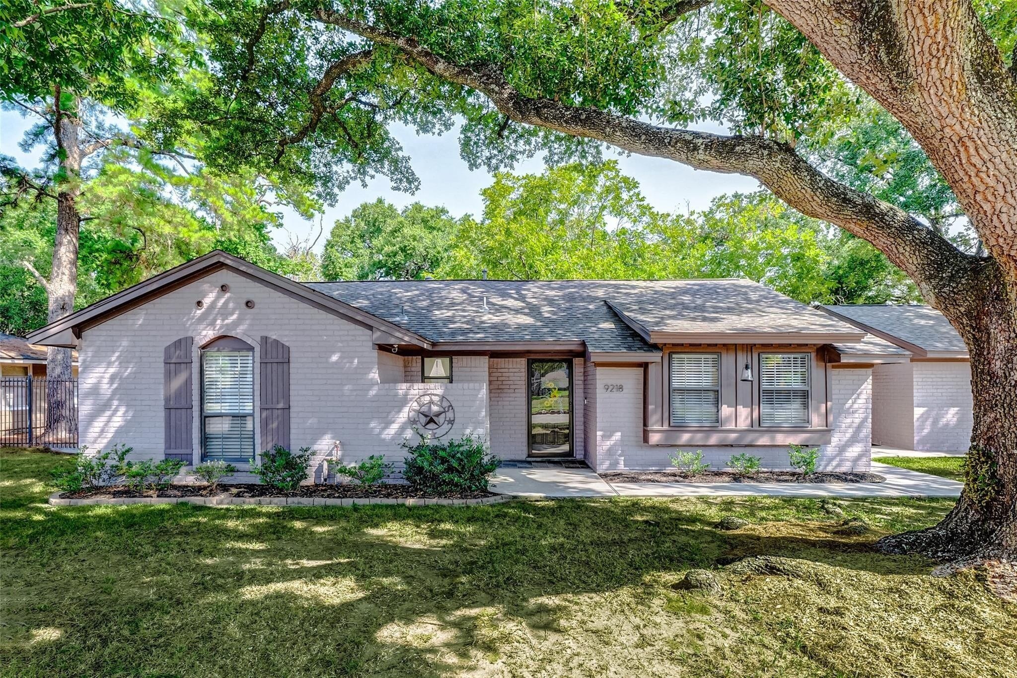9218 Hammerly Blvd, Houston, TX for Rent