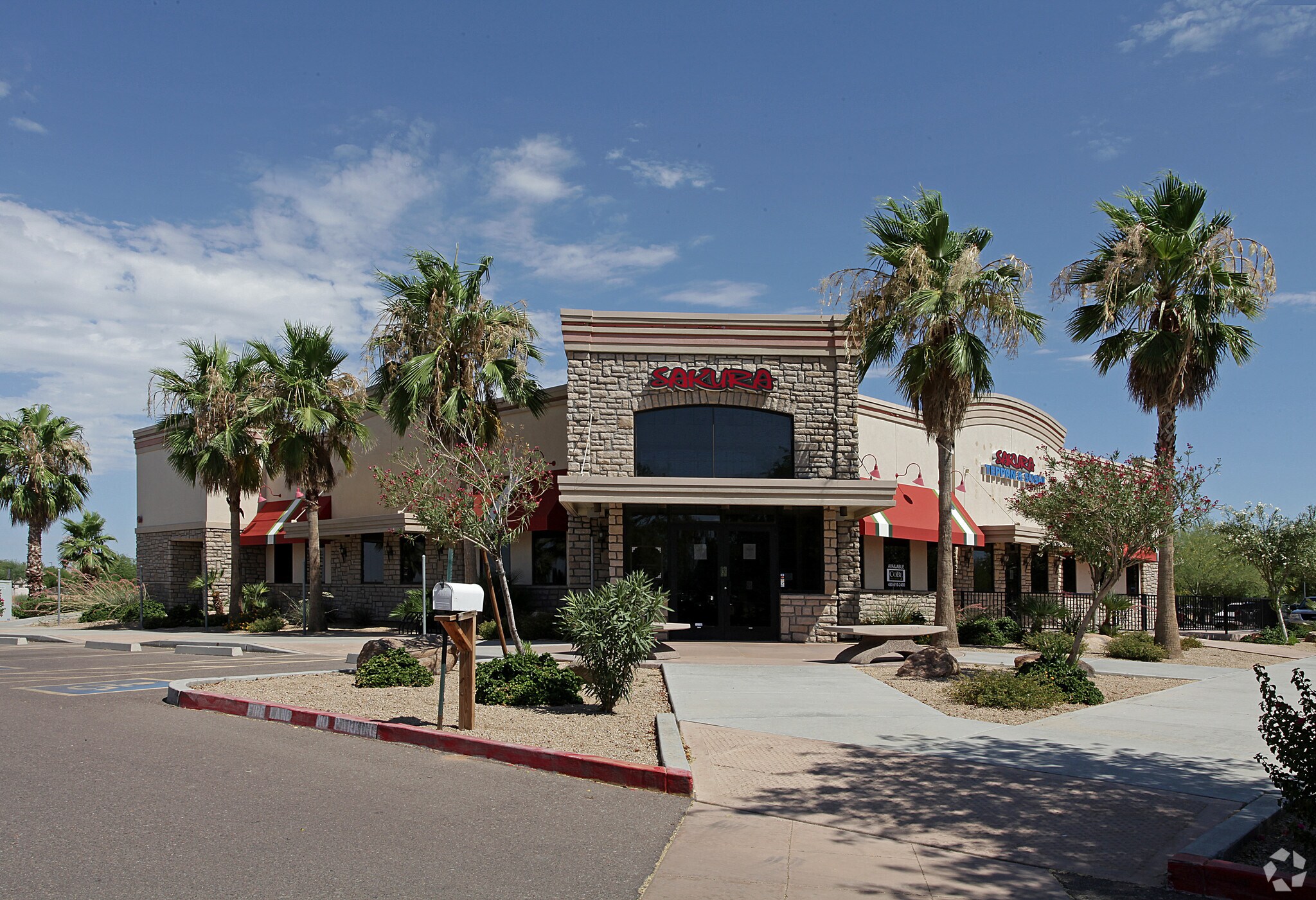 940 S Gilbert Rd, Gilbert, AZ for Sale