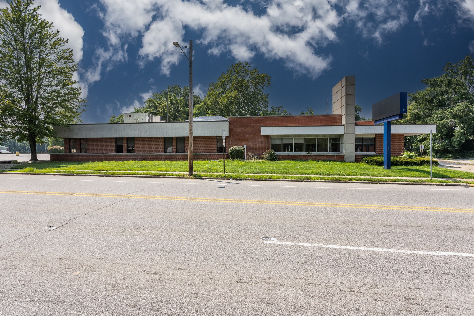 1520 Washington Ave, Alton, IL for Sale