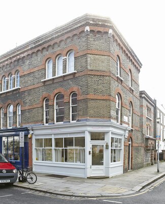 London, LND Retail - 77 Gloucester Ave