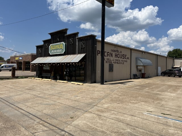 1013 US-82 Hwy, Indianola, MS for Sale