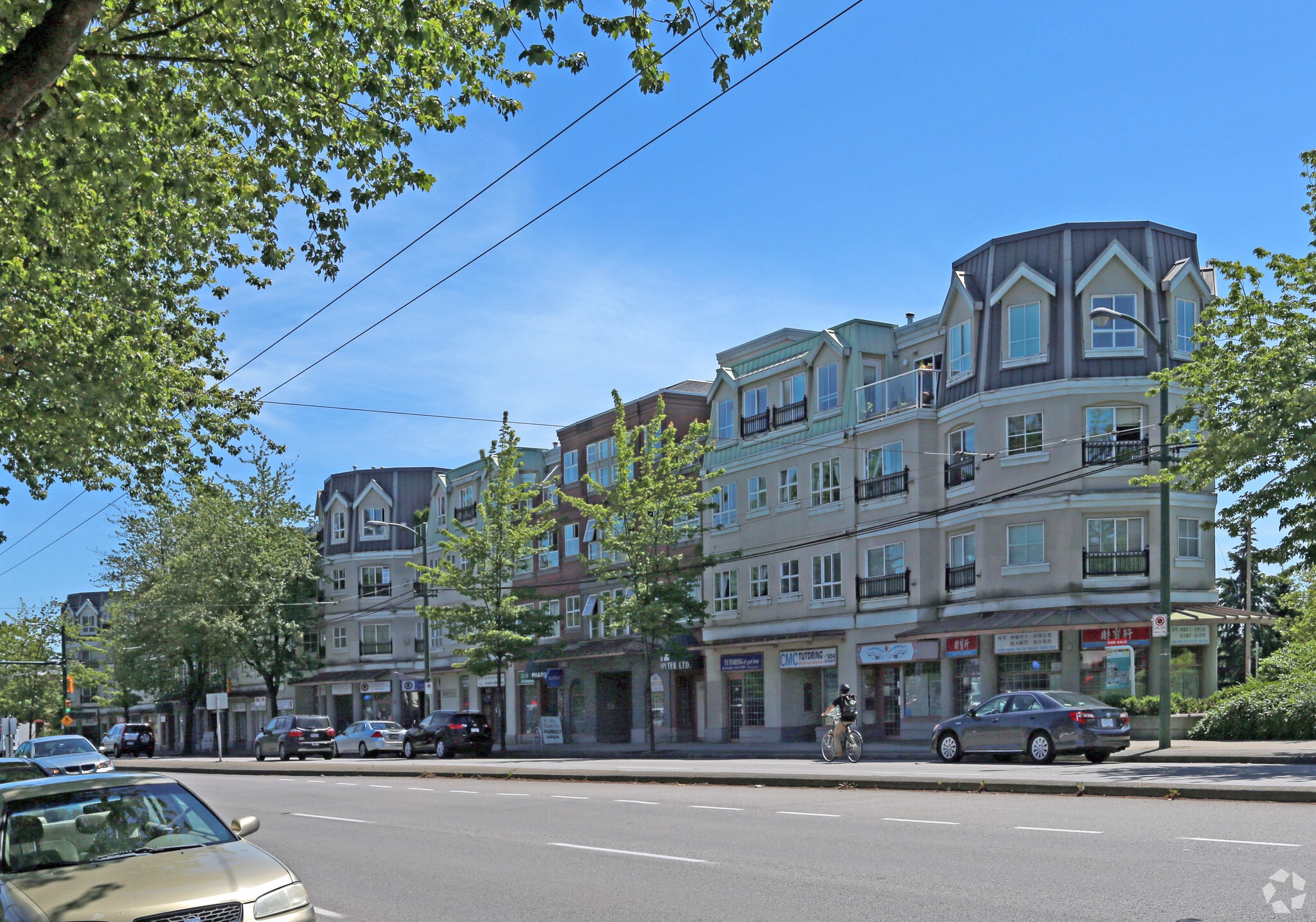 470-560 Kingsway, Vancouver, BC for Sale