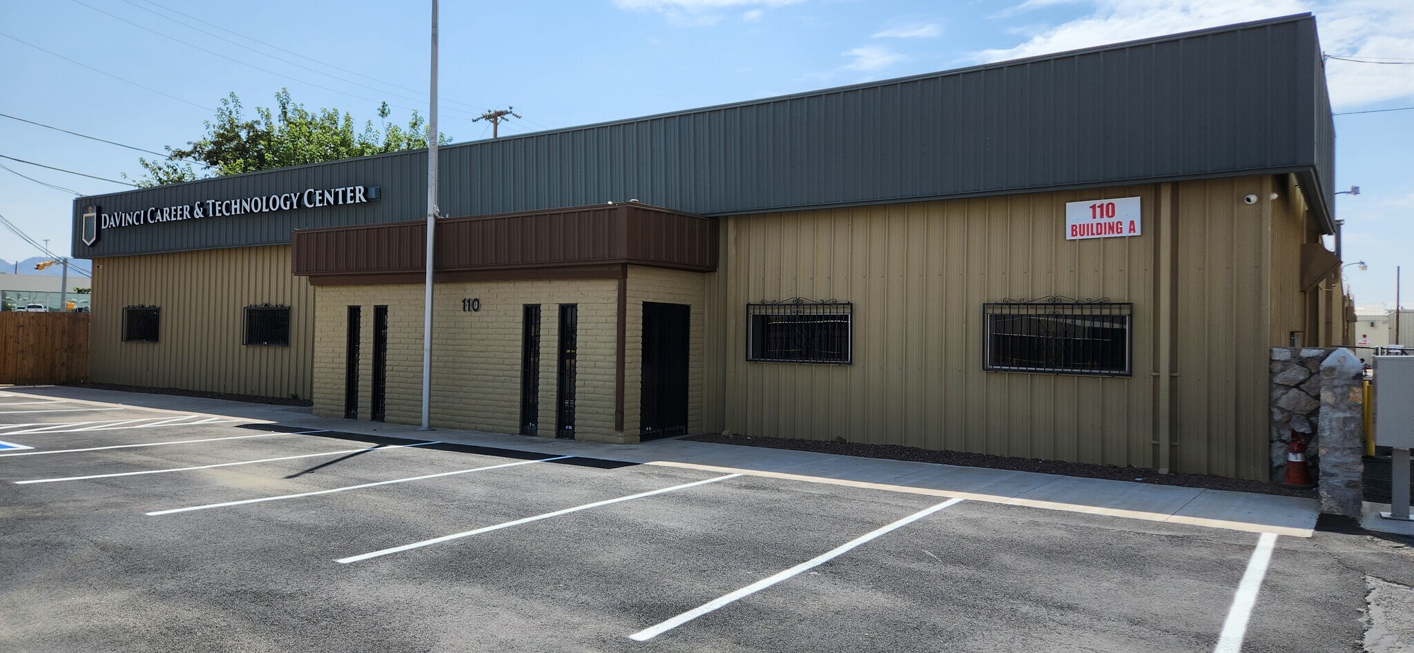 110 W Borderland Rd, El Paso, TX for Rent