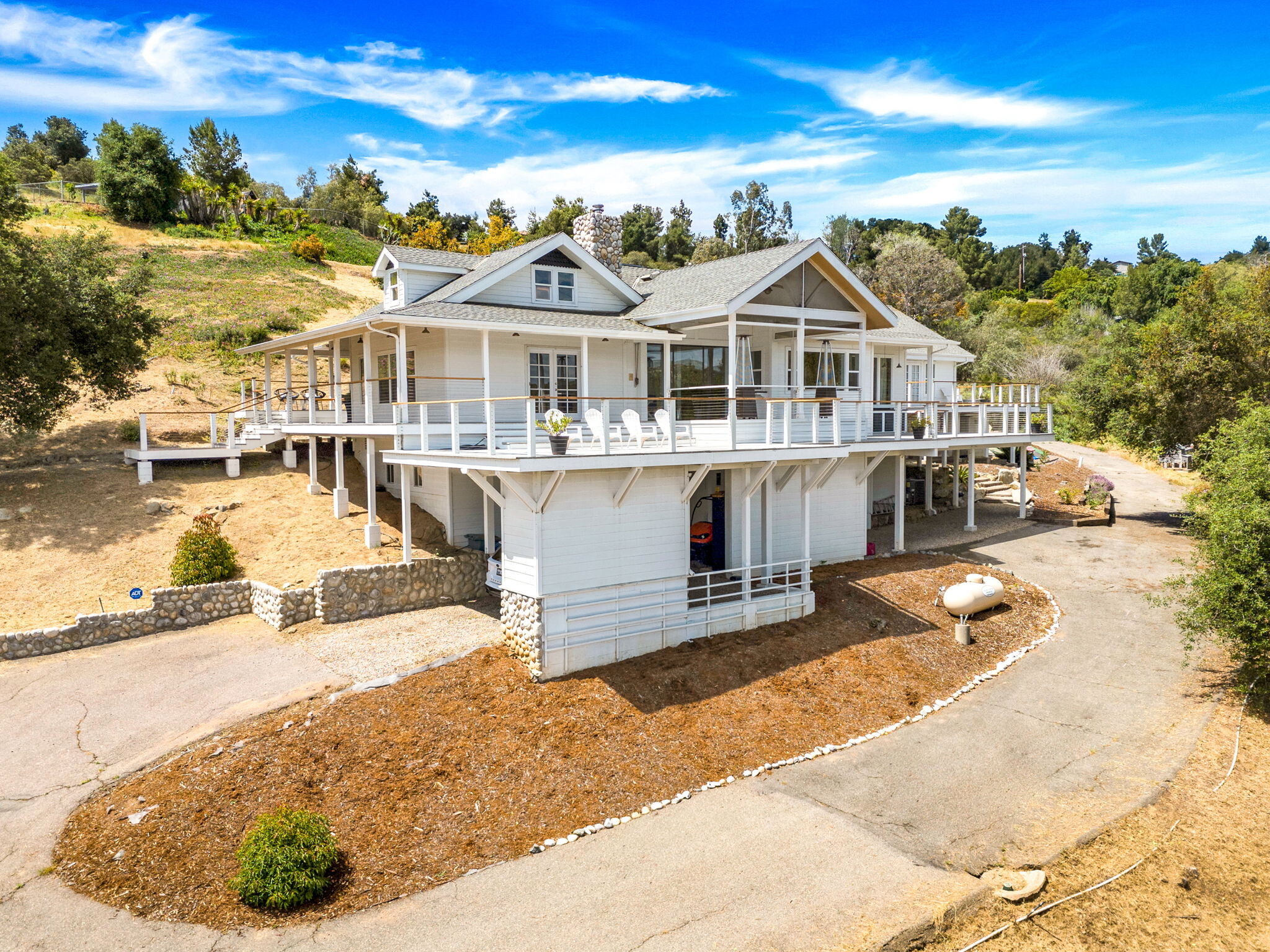 9888 Nutby Ln, Escondido, CA for Sale