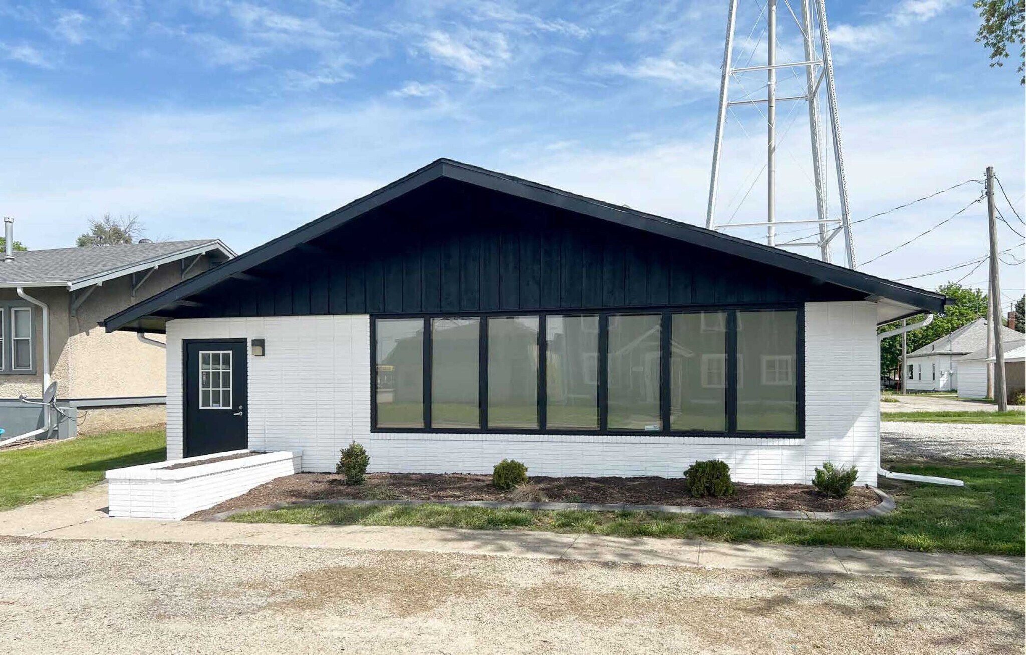 206 E Marion St, Monroe, IA for Sale