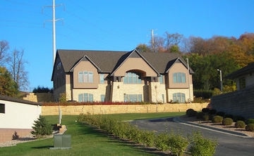 44 Good Counsel Dr, Mankato, MN for Rent
