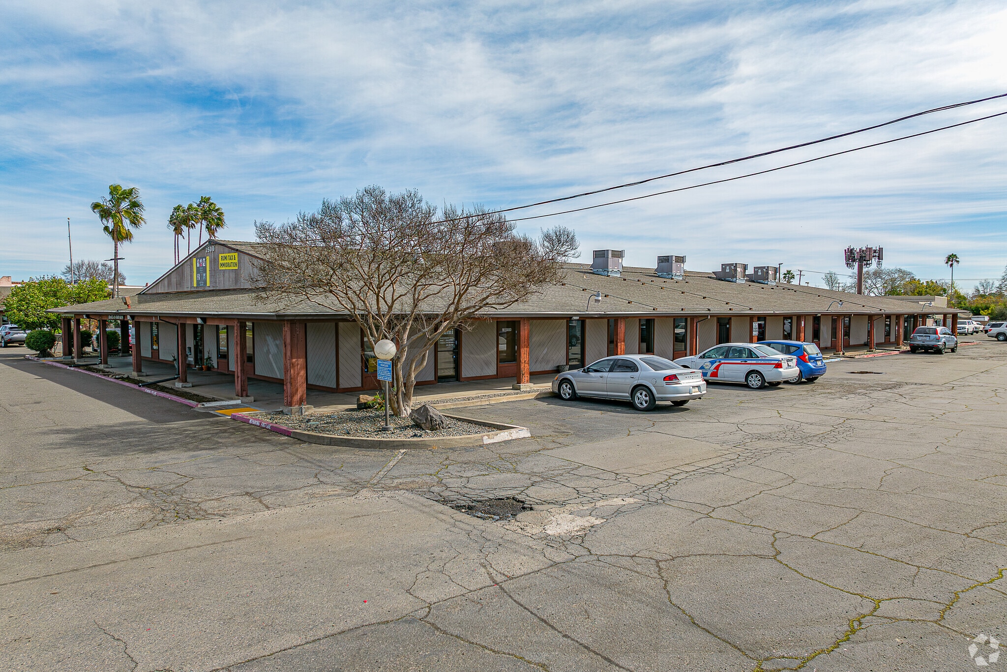 2500 Marconi Ave, Sacramento, CA for Sale