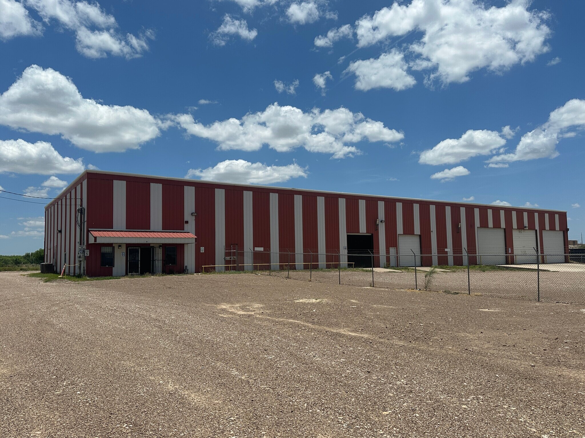6443 State Highway 359, Laredo, TX for Rent