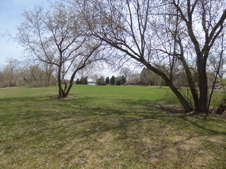 New Richmond, WI Commercial Land - 748 N Knowles Ave